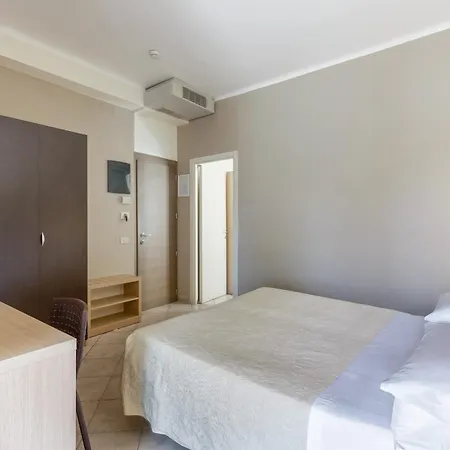 Sole Ξενοδοχείο 3*
